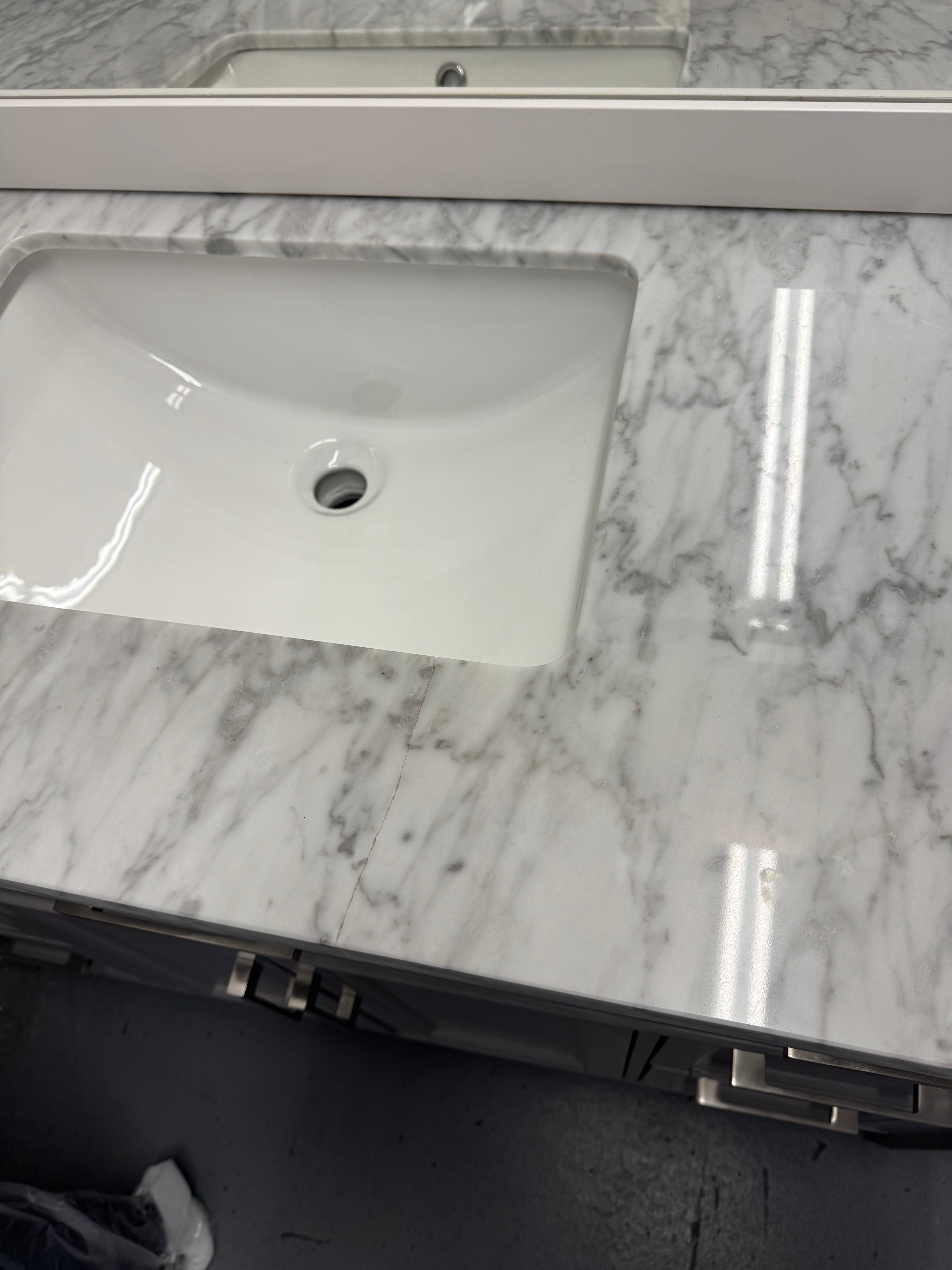 VANITÉ VA10 - 48" GRIS (LIQUIDATION)