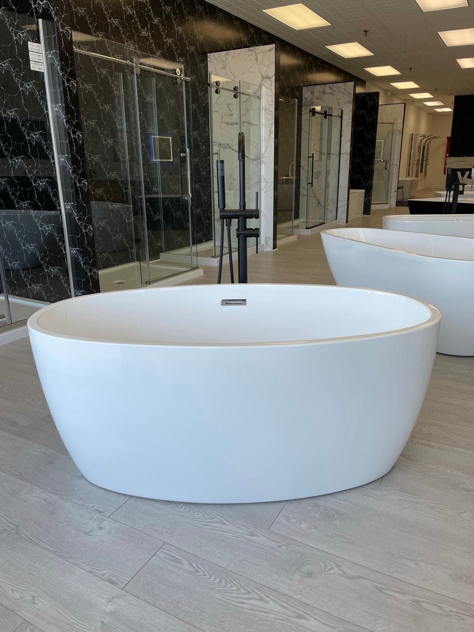 BAIN AUTOPORTANT - V6834 - SALLE DE BAIN VODA