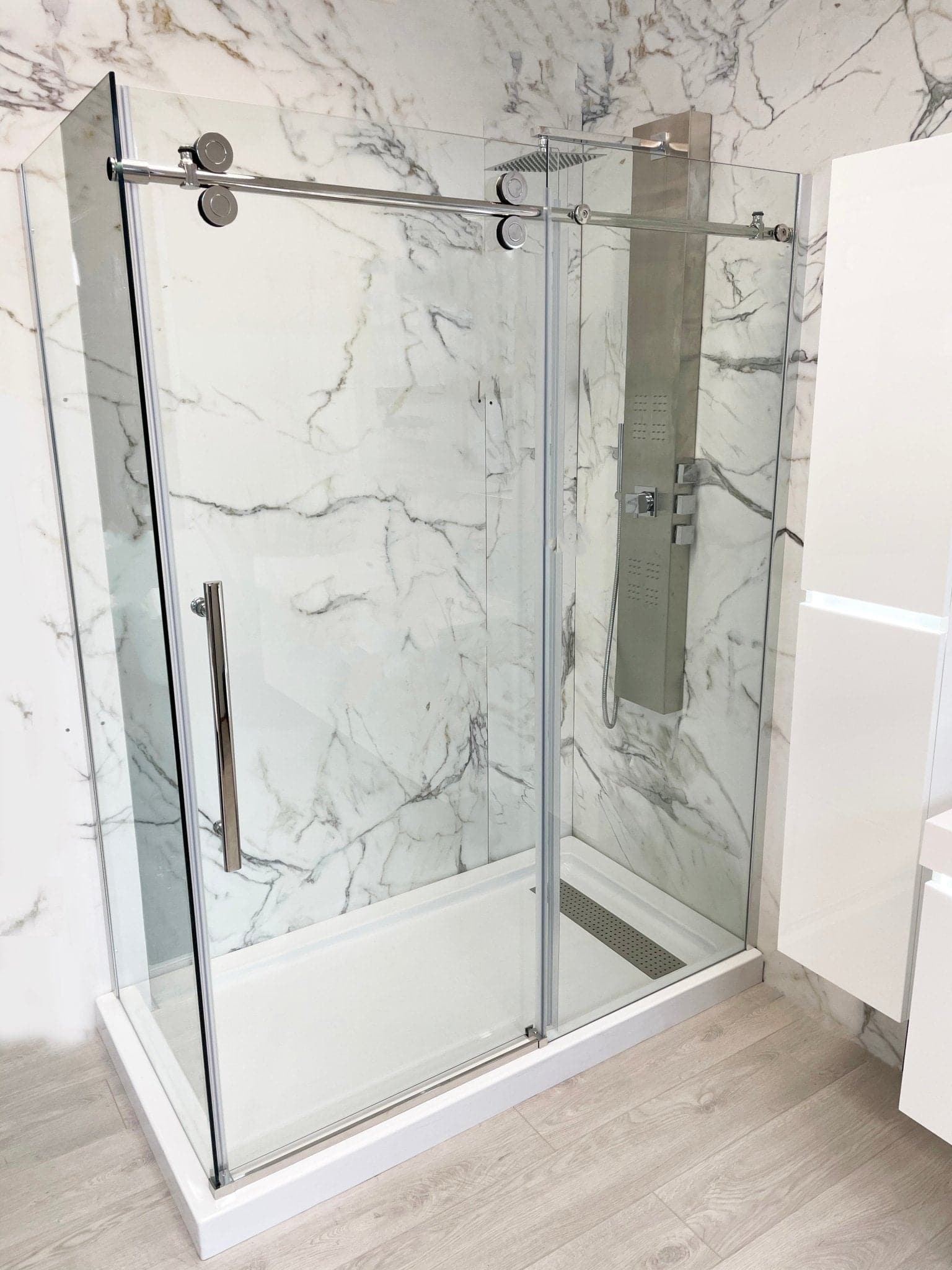 DOUCHE COULISSANTE - ZARO 8MM - SALLE DE BAIN VODA